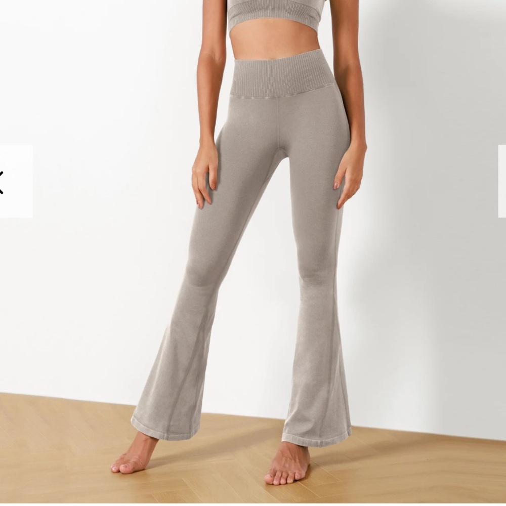ODODOS Seamless Flare Leggings Ribbed High Bootcut Yoga Pants